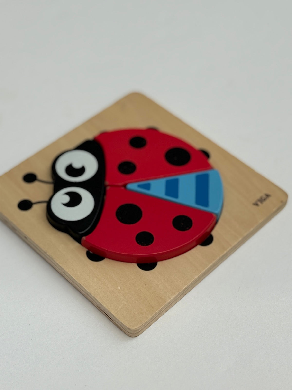 VIGA Wooden Ladybug Chunky Puzzle Toy
