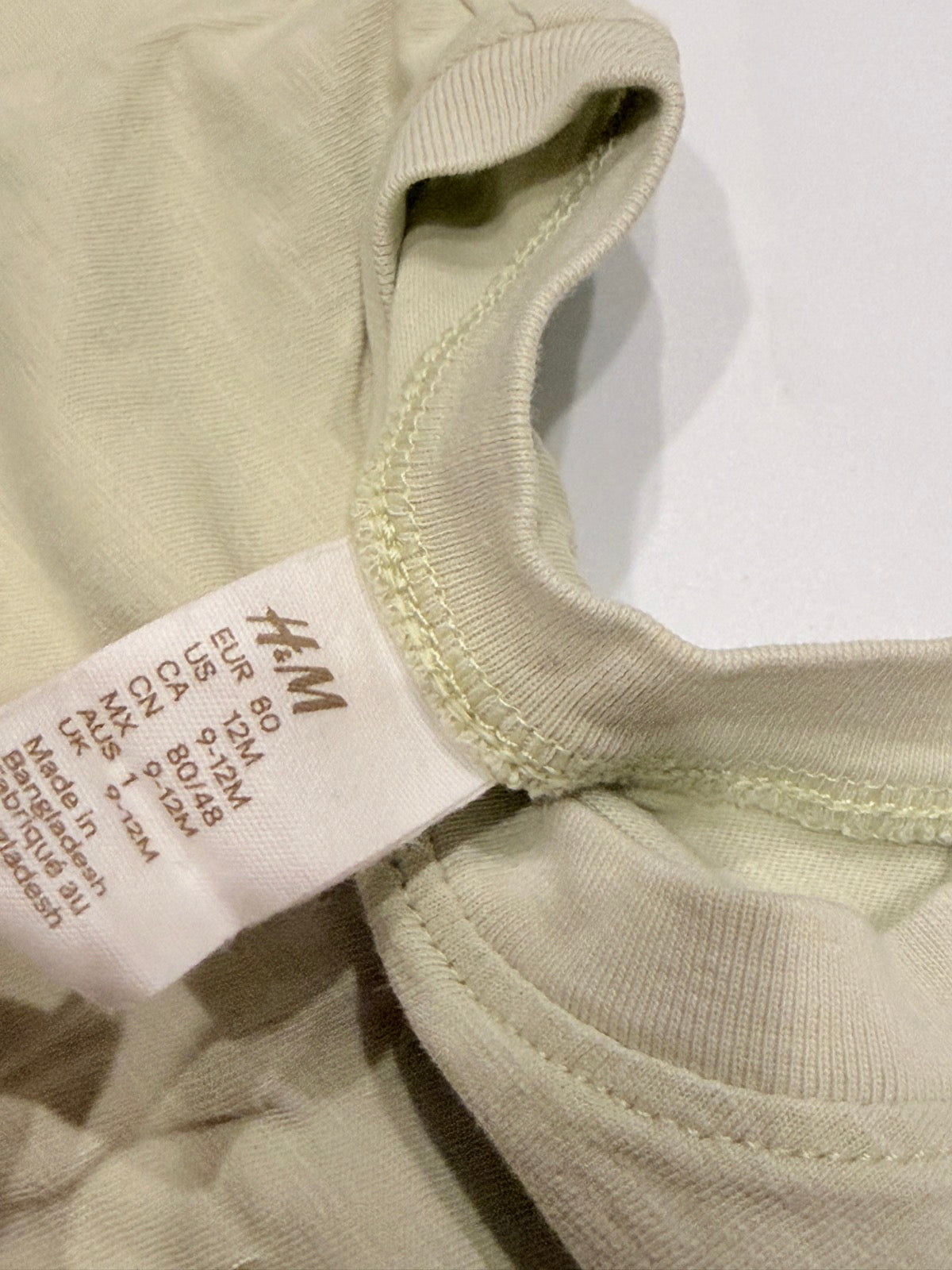 H&M Light Green Baby T-Shirt 9-12M
