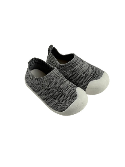 Gray Knit Slip-On Toddler Shoes 5C