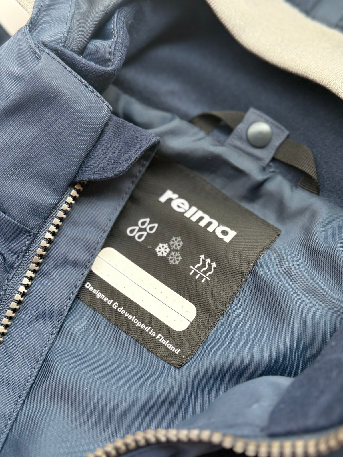 Reima Navy Hooded Rain Jacket Size 6Y