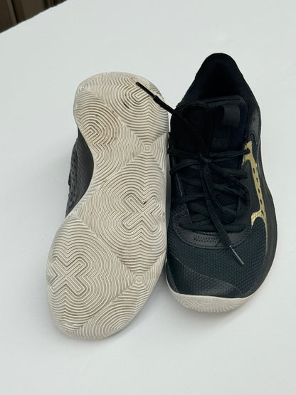 Under Armour Jet '23 Black Gold Sneakers 3.5Y