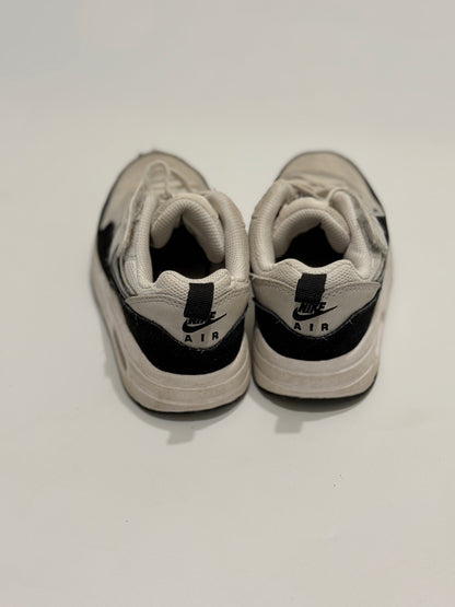 Nike Air Max 1 Black White  Shoes 4Y