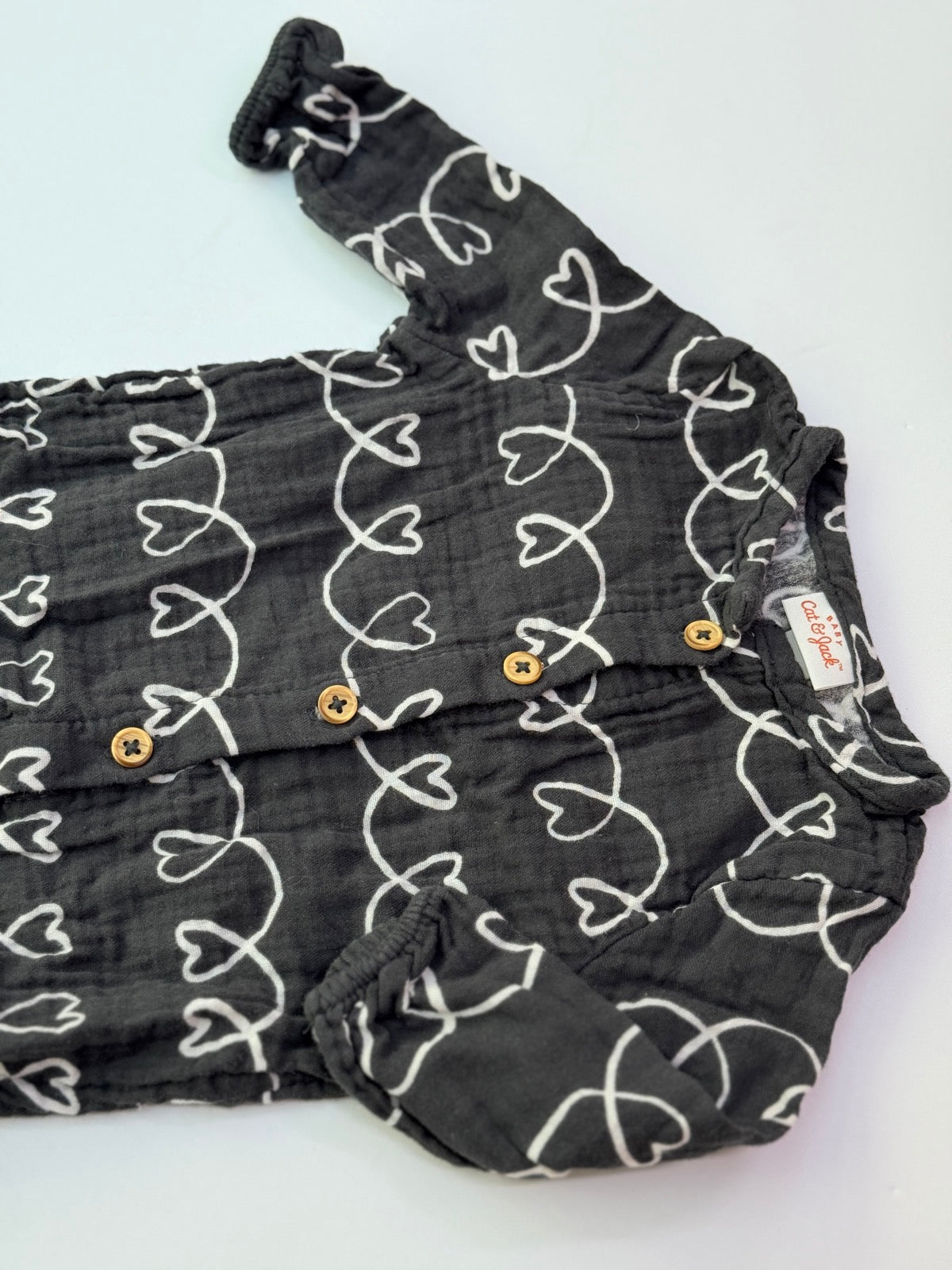 Cat & Jack Baby Heart Print Romper 3-6m