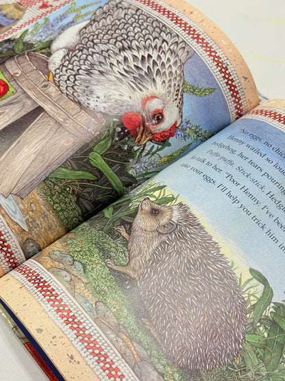 Jan Brett Hedgie's Surprise
