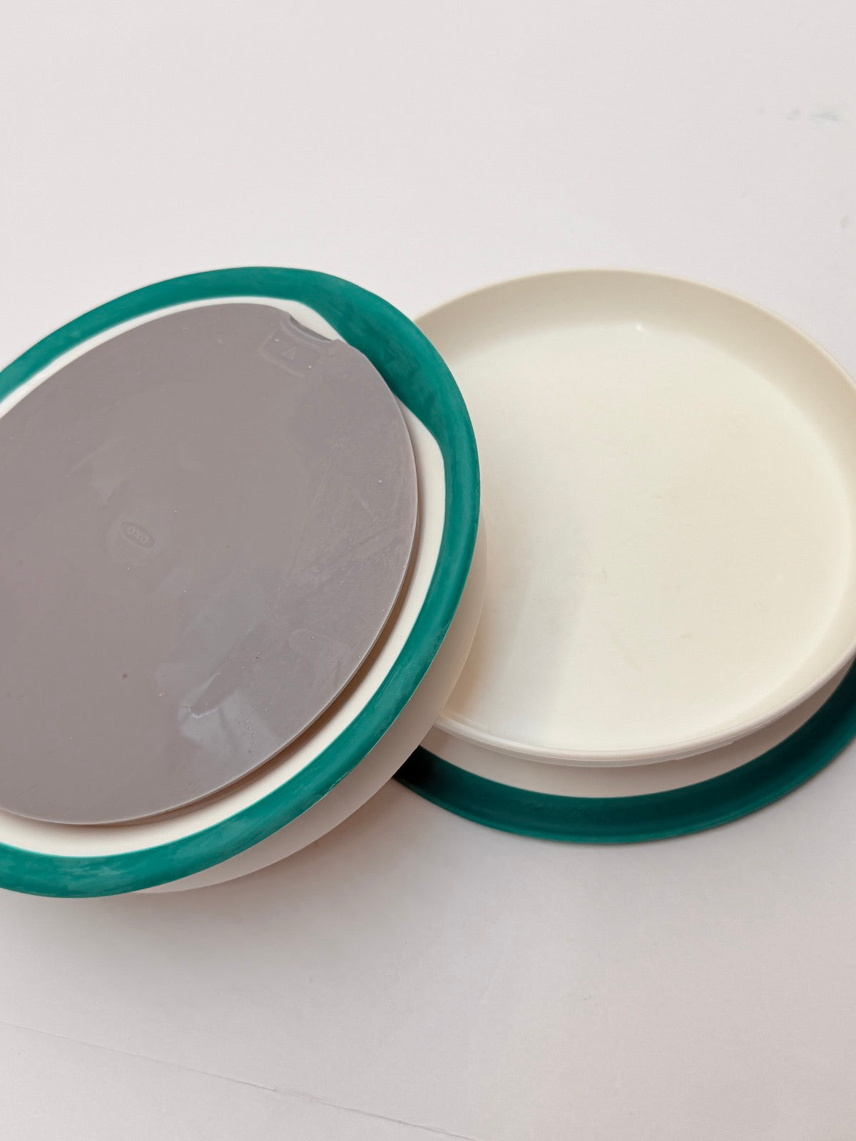 OXO Tot Stackable Kids Plates Set of 2