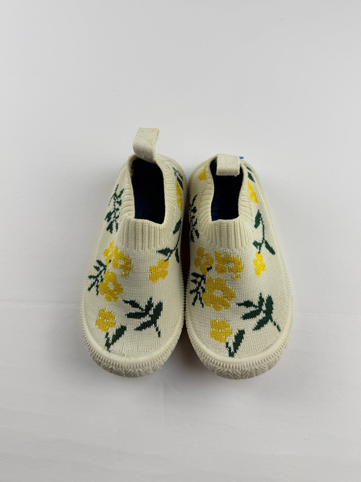 Jan & Jul Floral Knit Slip-On Shoes Size 6