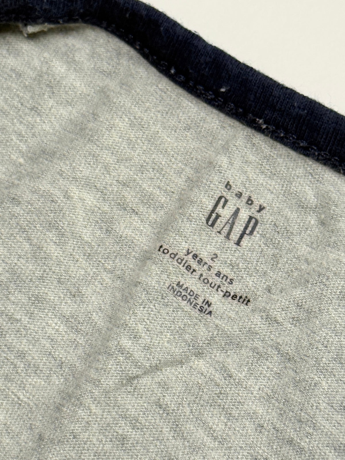Baby Gap Rainbow Long Sleeve Tee 2T