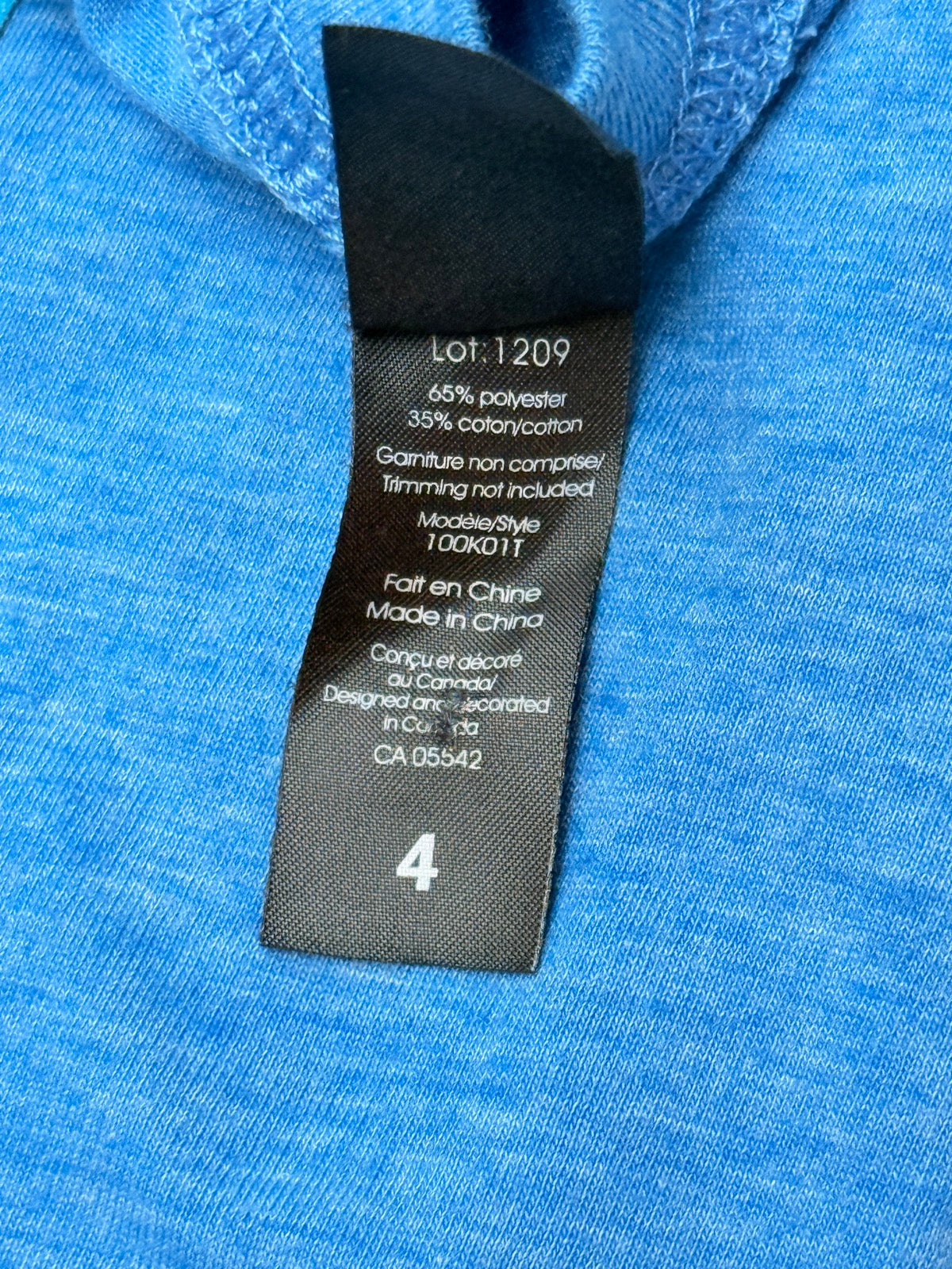 Initial Attraction Le Rocher Percé T-Shirt Size 4
