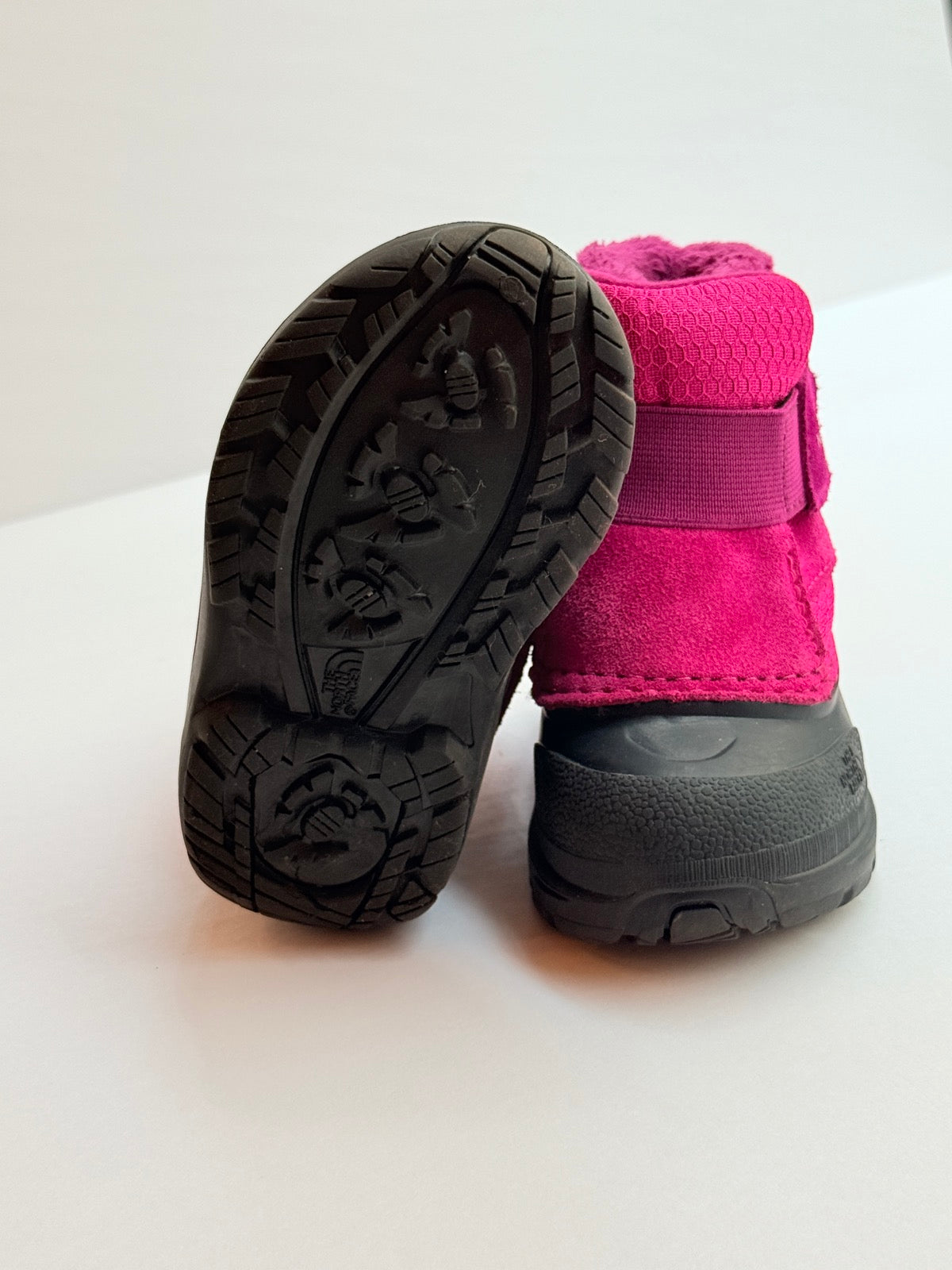 The North Face Alpenglow II Boot Size 5