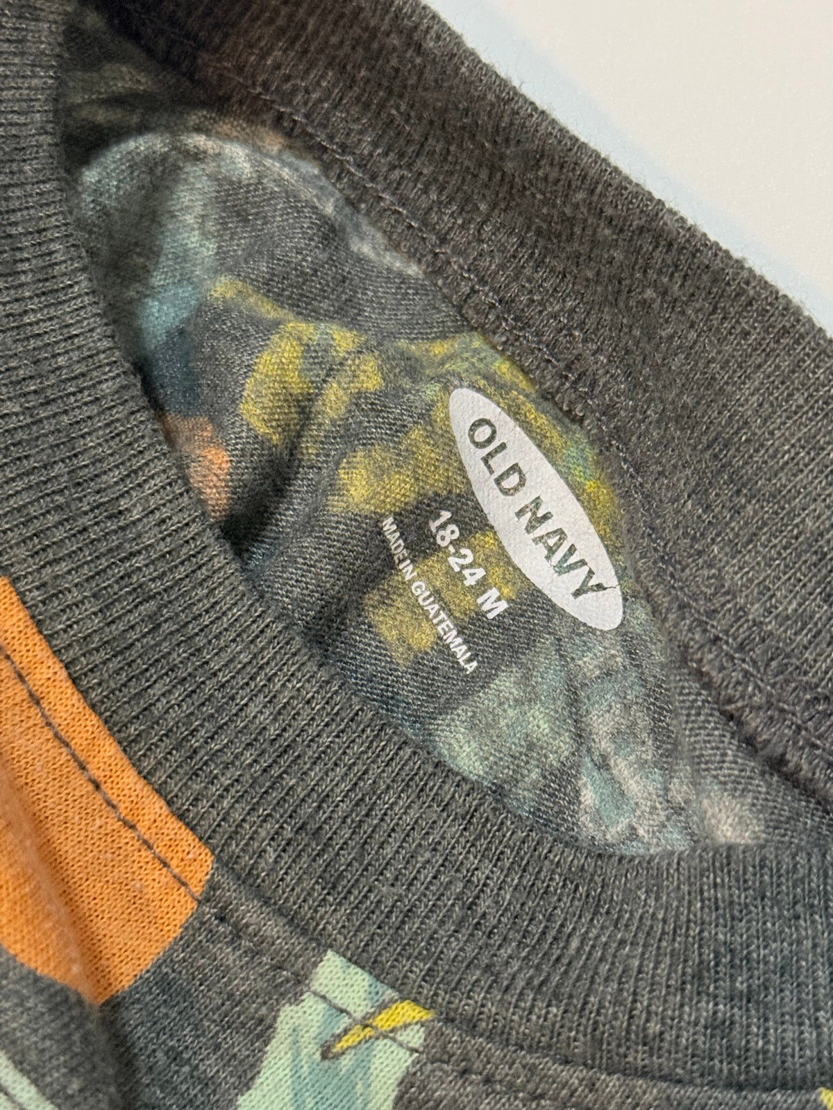 Old Navy Dinosaur Print Gray T-Shirt 18-24M