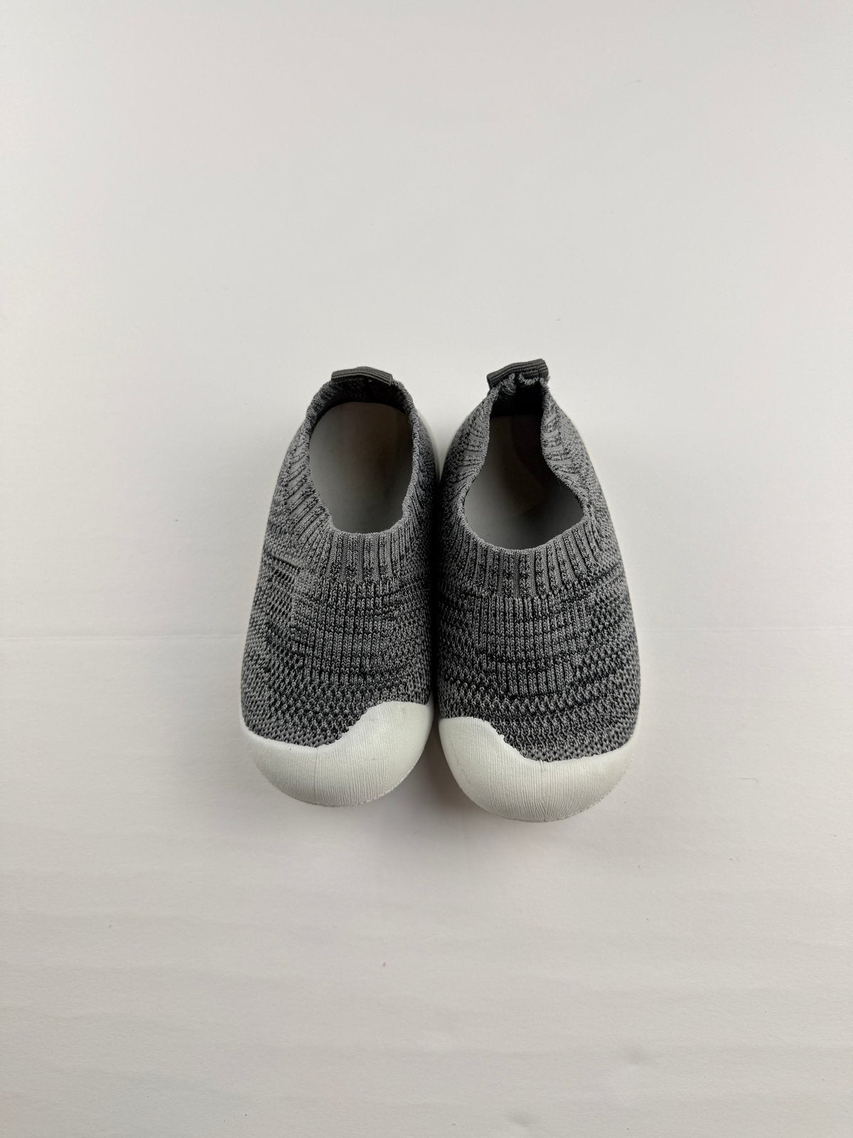 Gray Knit Slip-On Toddler Shoes 5C