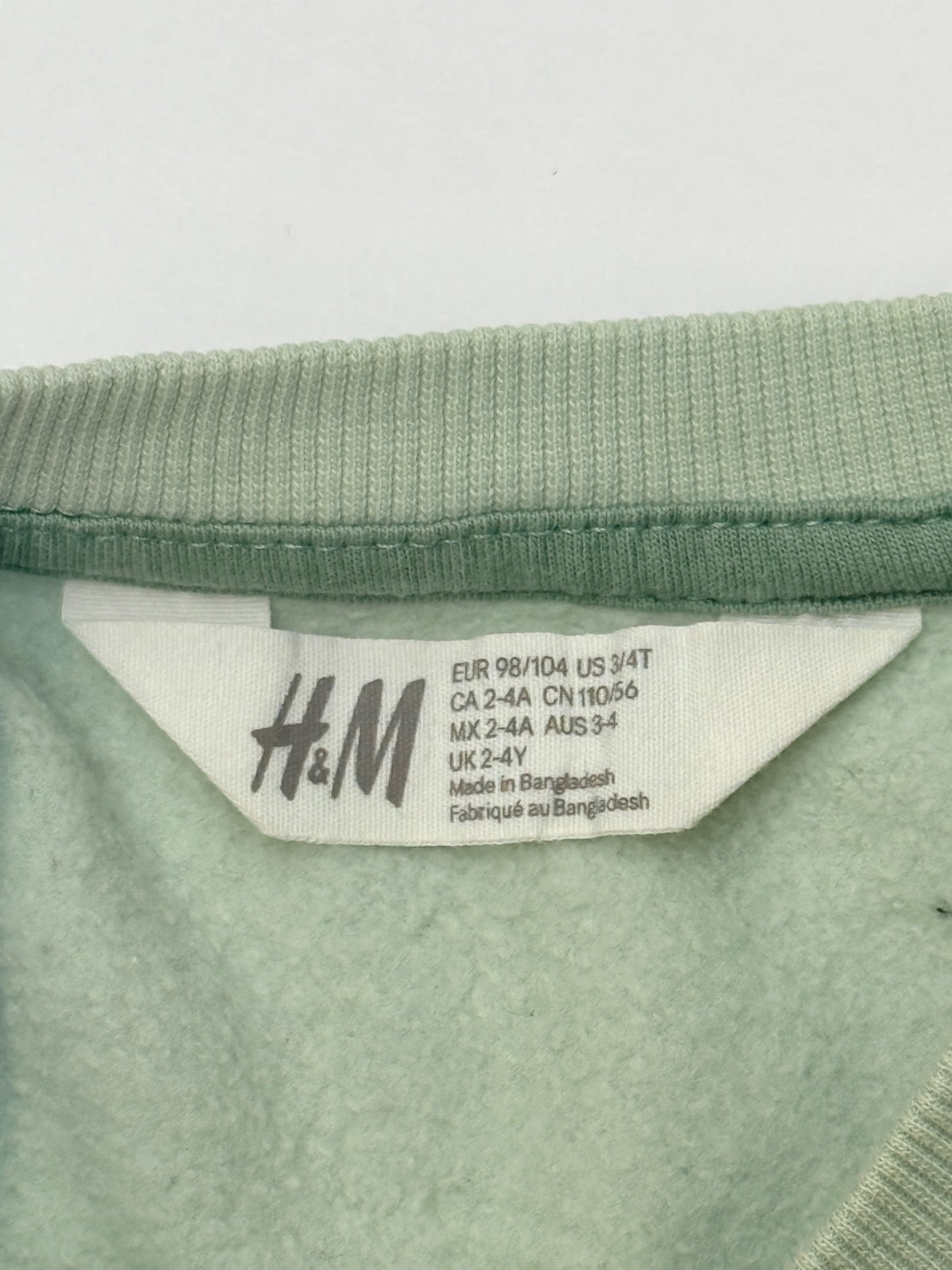 H&M Tiger Print Sweatshirt Size 2-4Y