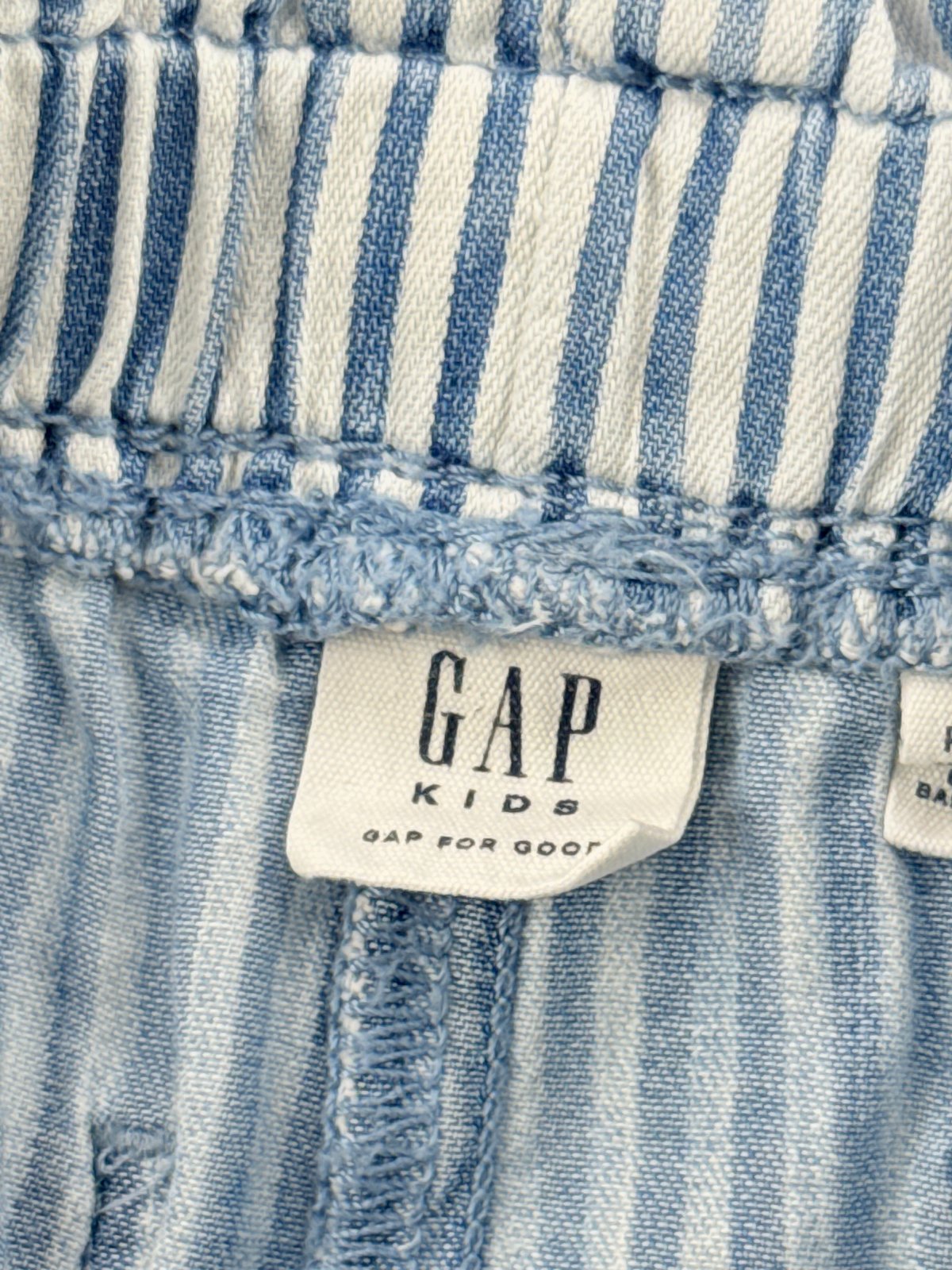 Gap Kids Striped Chambray Shorts Size M (8-9) 8-9Y