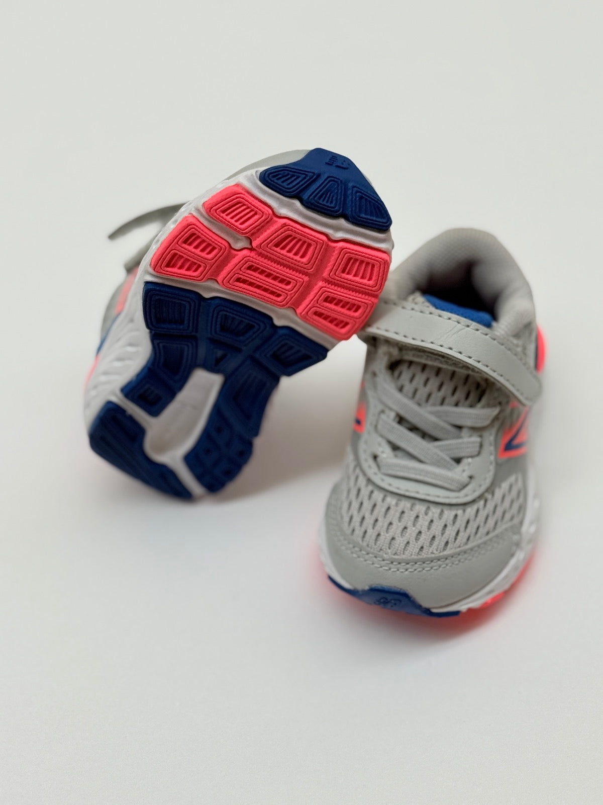 New Balance 680 Infant Sneaker Size 2