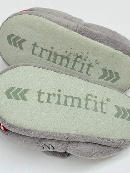 Trimfit Shark Slippers Size 7/8
