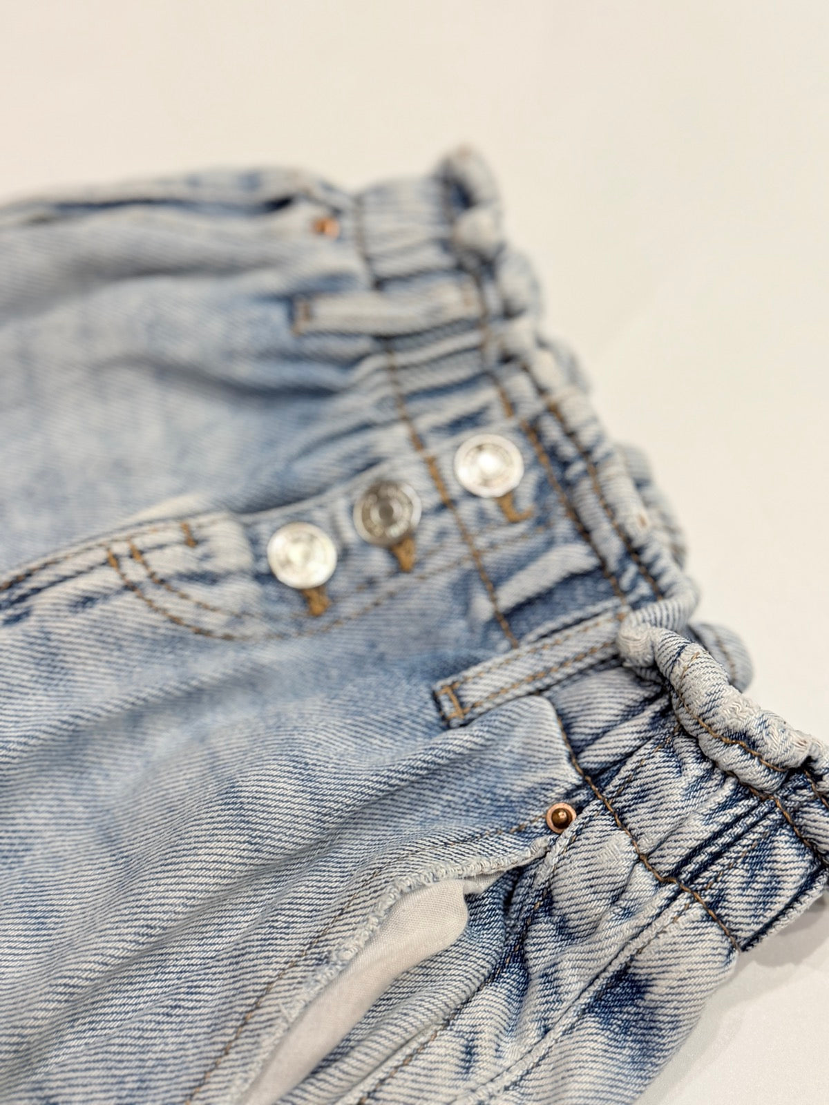 Zara Light Wash Distressed Paperbag Jeans 4-5Y