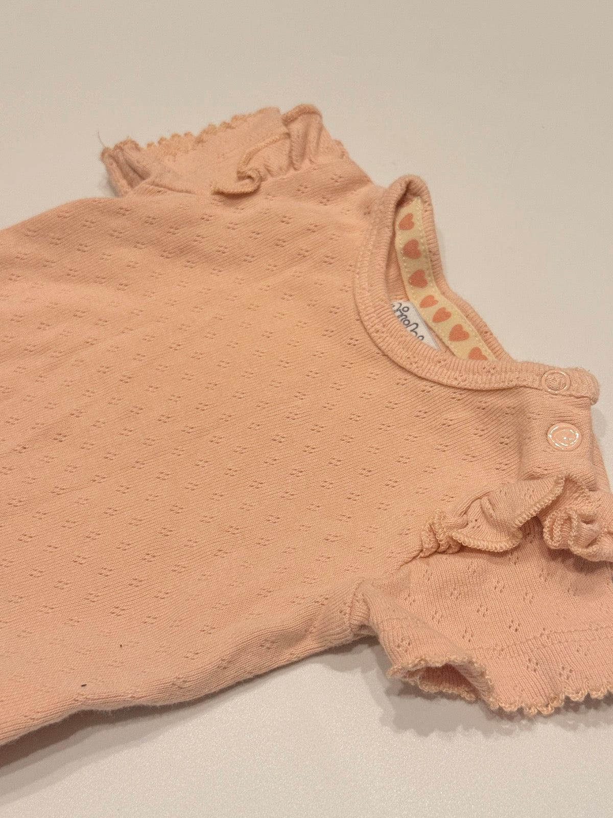 Dirkje Peach Pointelle Ruffle Bodysuit 3-6M