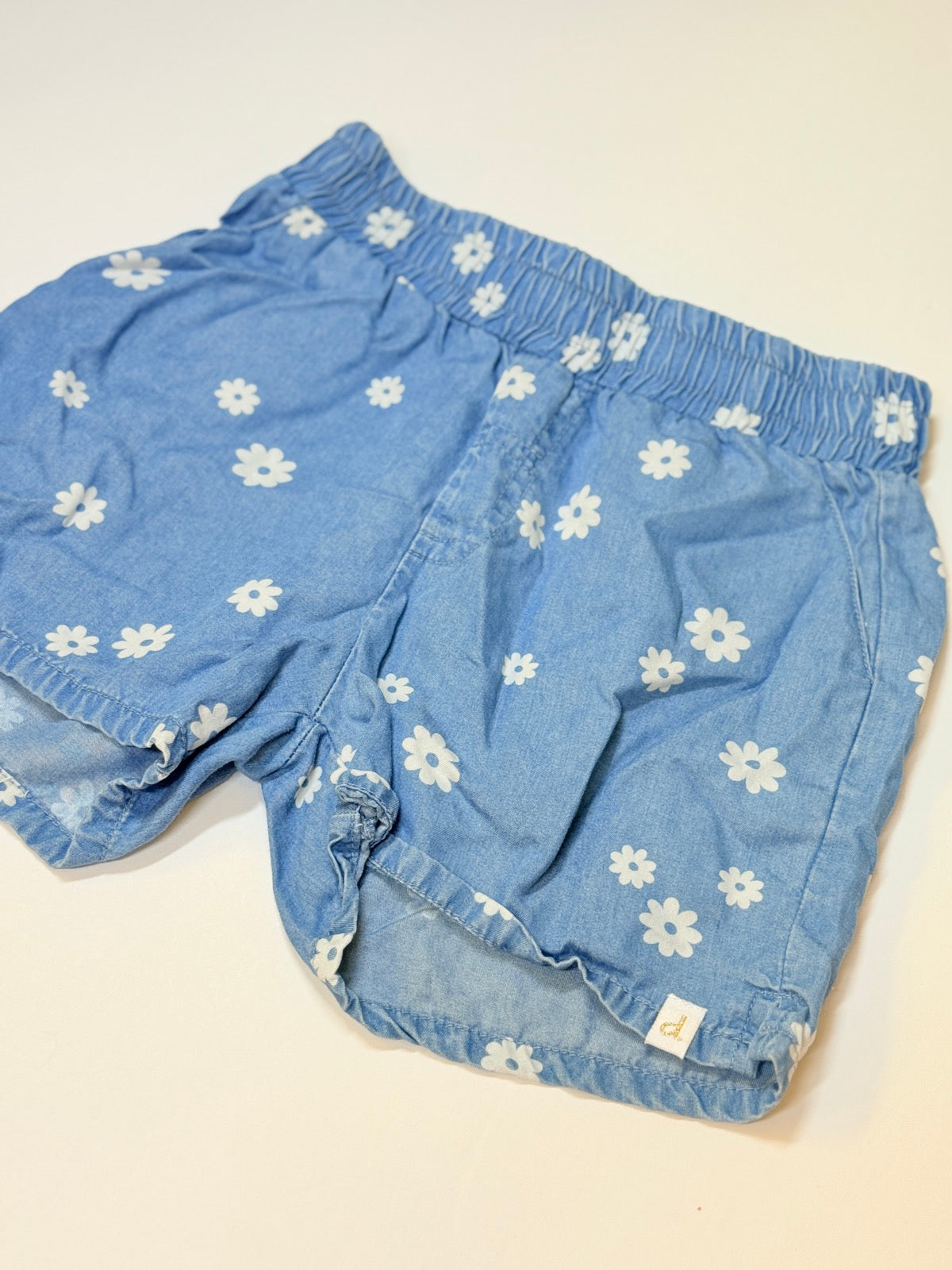 Deux Par Deux Chambray Shorts Size 6