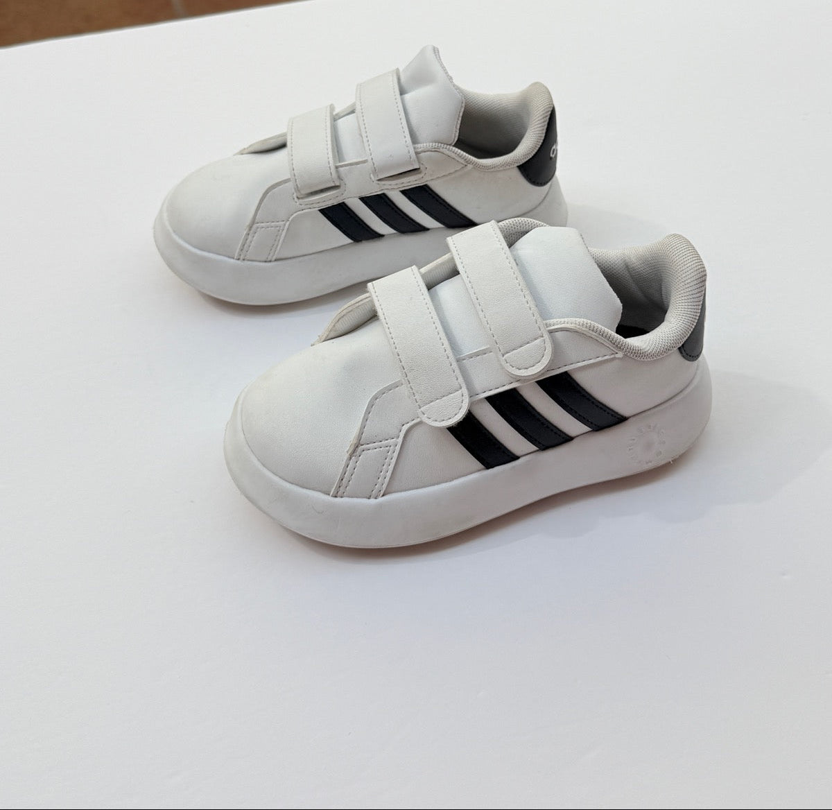 Adidas Grand Court Sneakers Kids Size 10K