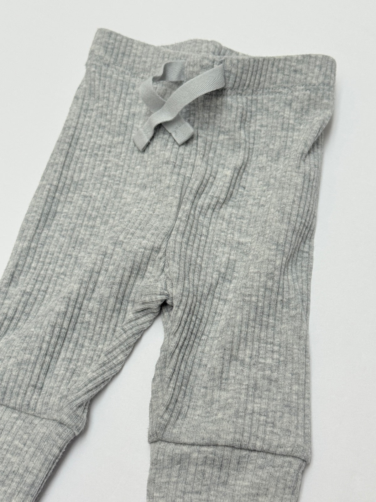 Baby Gap Gray Ribbed Leggings Preemie 7