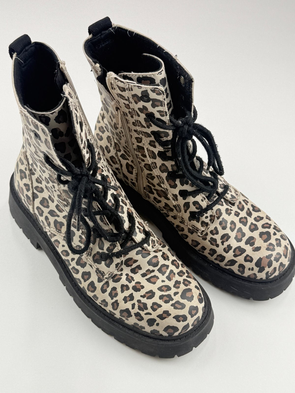 Leopard Print Lace-Up Combat Boots EUR 37