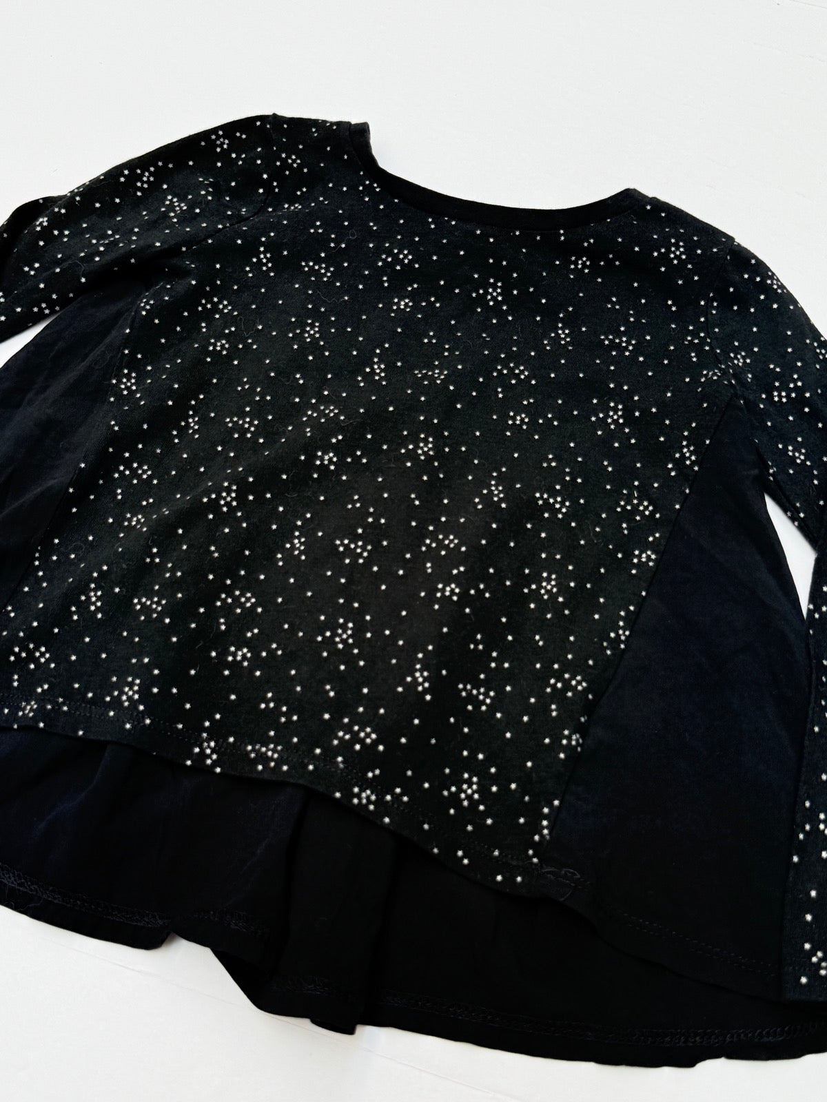Gap Kids Black Star Print Top XS (4-5) 4-5