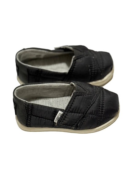 TOMS Black Quilted Slip-On Shoes Size 5