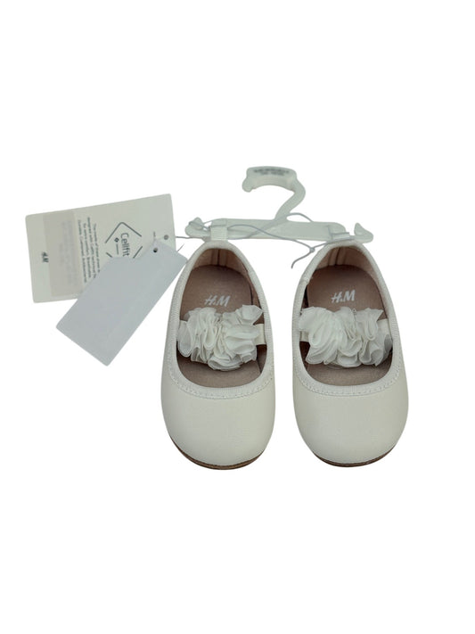 H&M White Floral Ballet Flat Shoes EUR US4/5